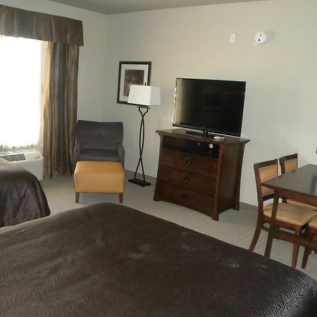Teddy'S Residential Suites Watford City Luaran gambar