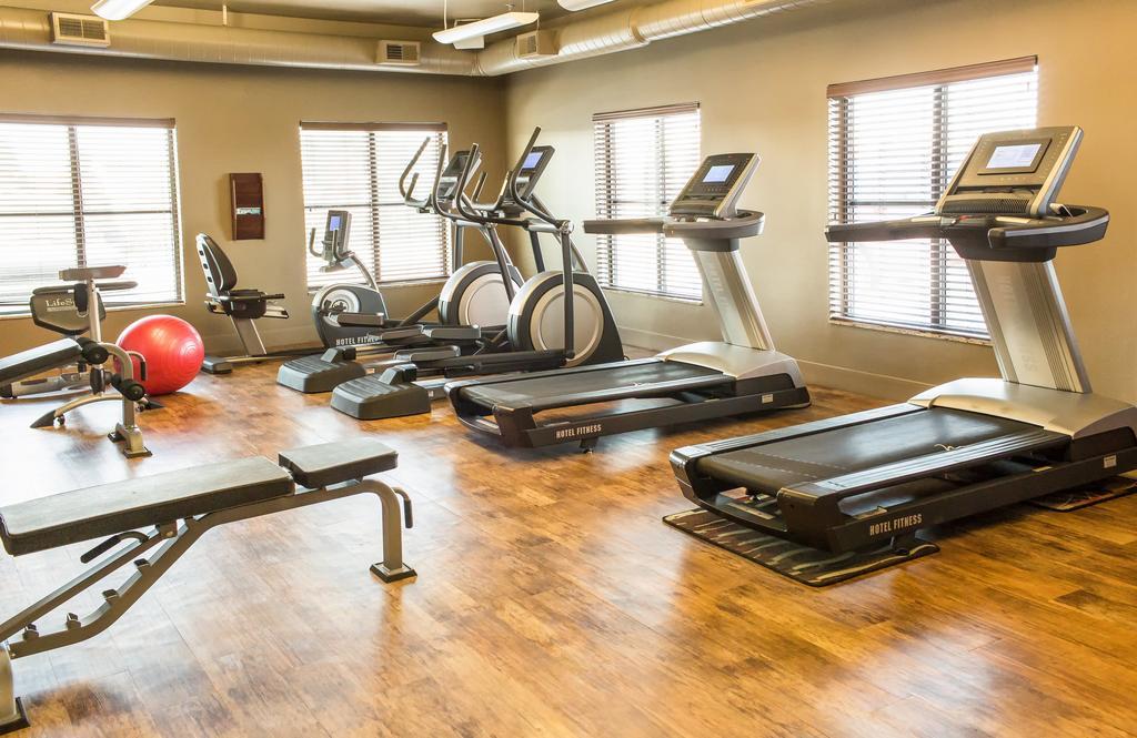 Teddy'S Residential Suites Watford City Luaran gambar