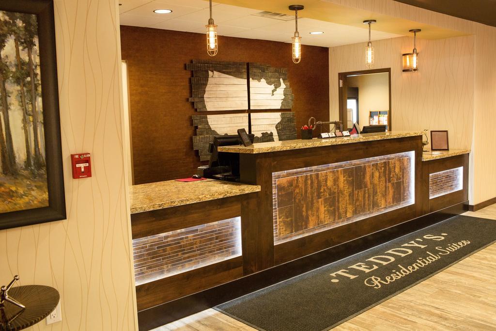 Teddy'S Residential Suites Watford City Luaran gambar