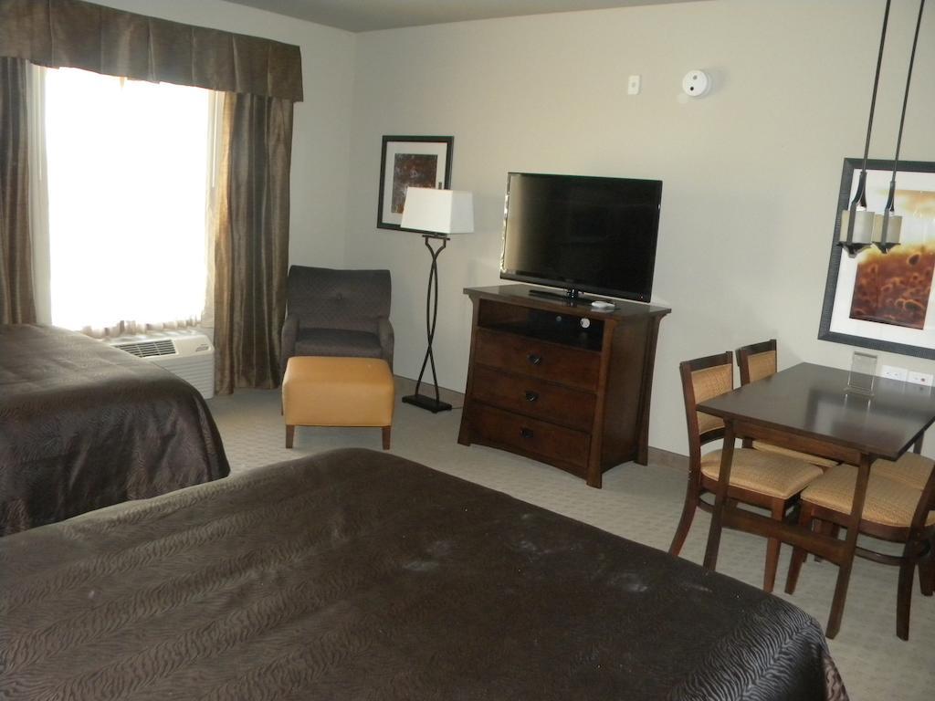 Teddy'S Residential Suites Watford City Luaran gambar