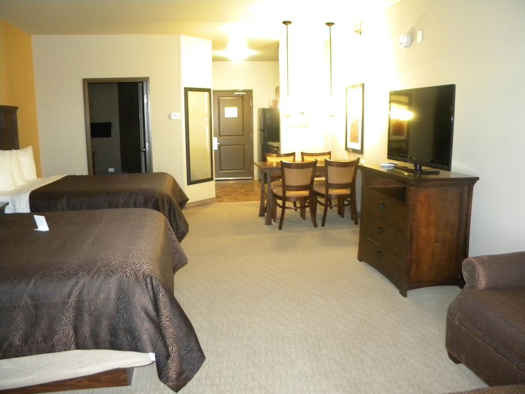 Teddy'S Residential Suites Watford City Luaran gambar