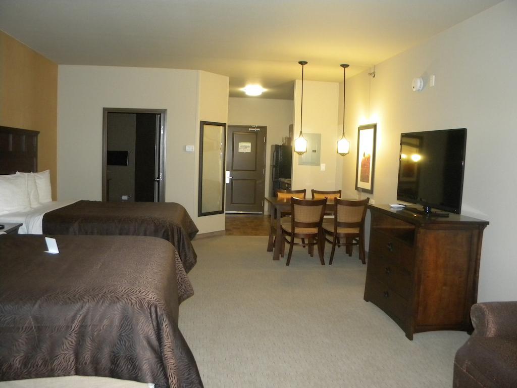 Teddy'S Residential Suites Watford City Luaran gambar