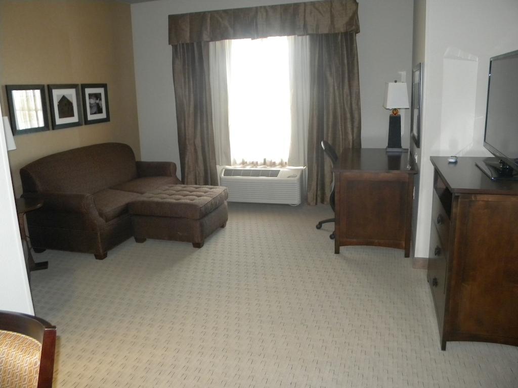 Teddy'S Residential Suites Watford City Luaran gambar