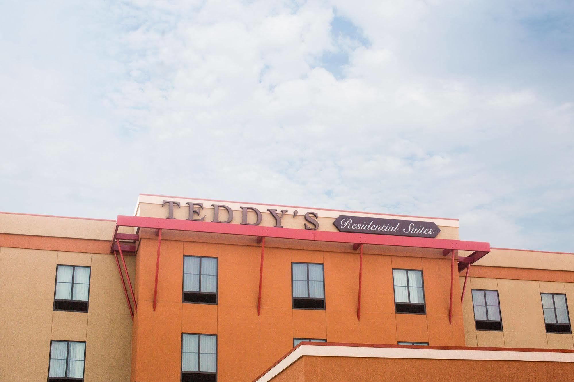Teddy'S Residential Suites Watford City Luaran gambar
