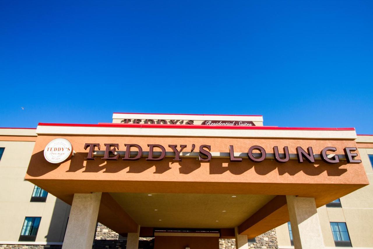 Teddy'S Residential Suites Watford City Luaran gambar